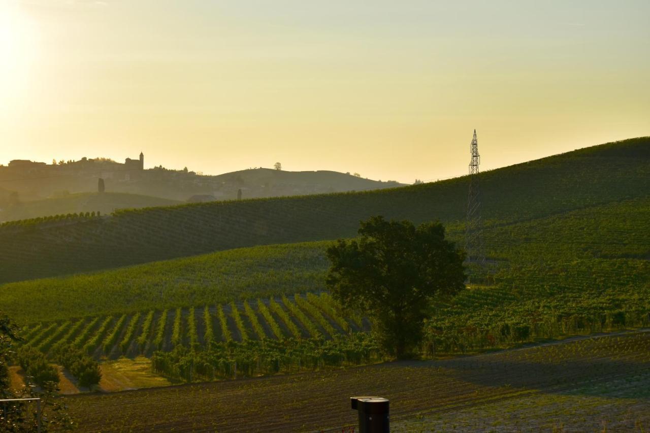 Cascina Tre Botti Hotel Agliano Terme Bagian luar foto