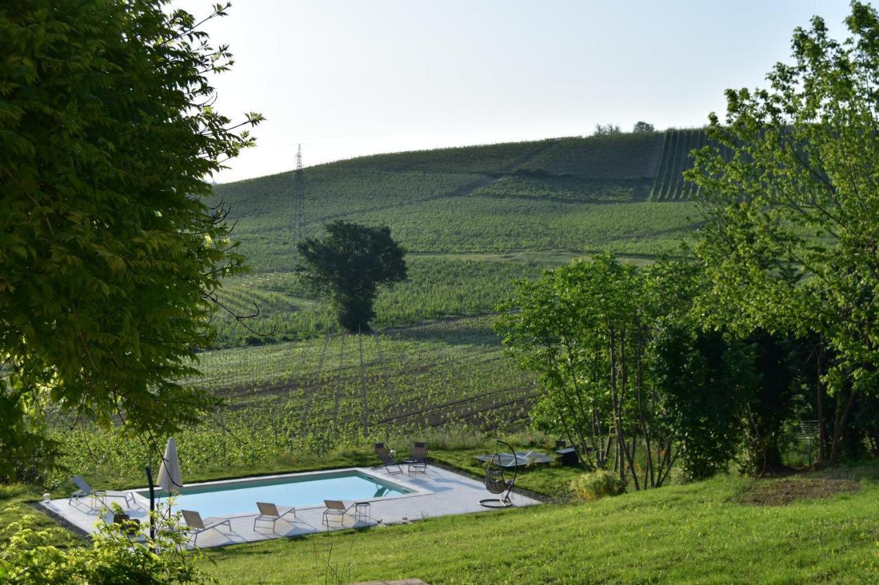 Cascina Tre Botti Hotel Agliano Terme Bagian luar foto